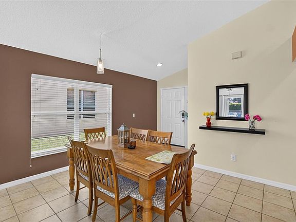 3rd image of 110 SARAGOSSA AVENUE