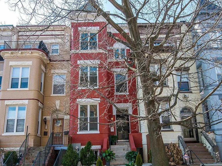 1432 Newton St NW #B — Photo 1