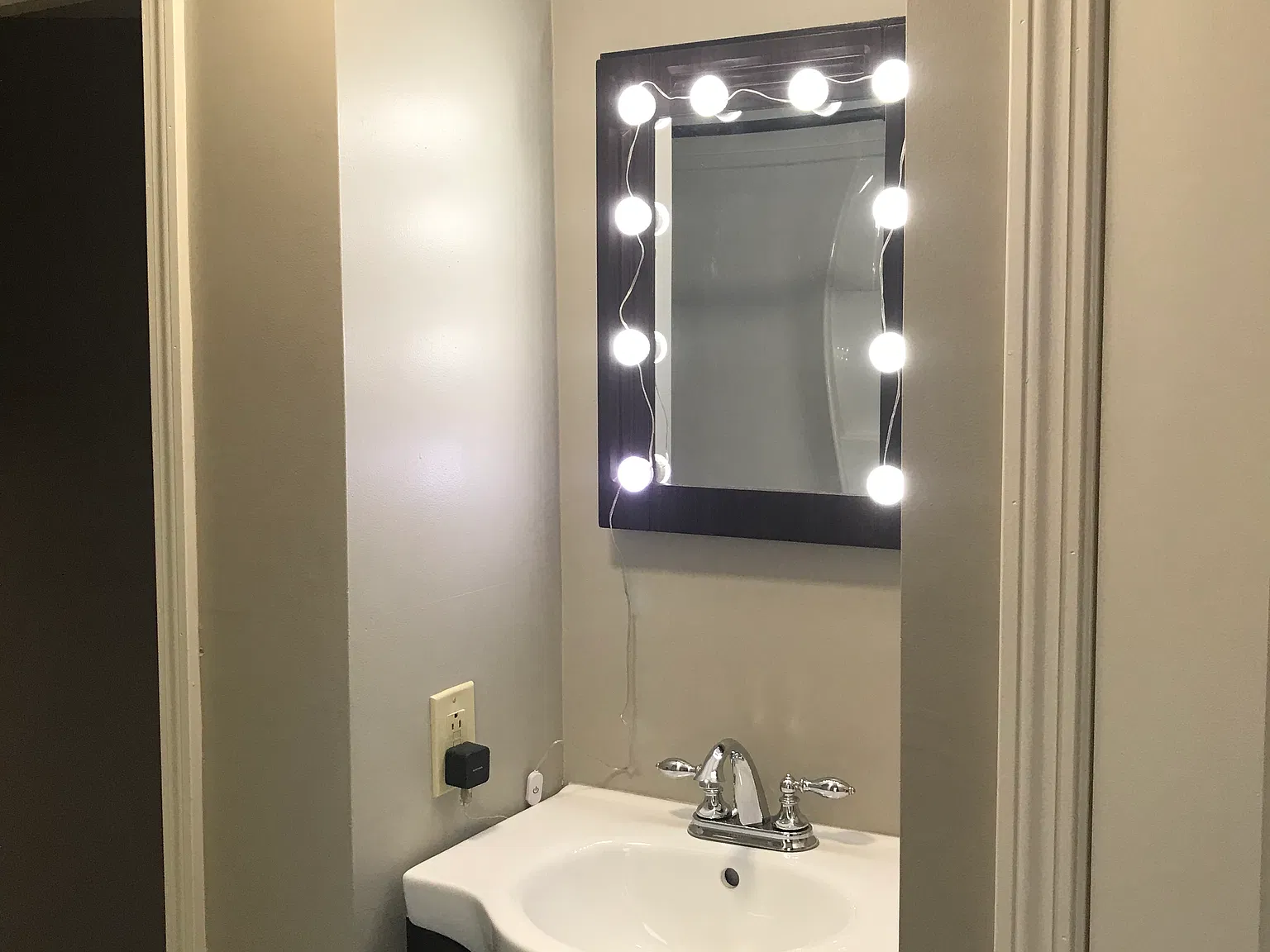 2 bed, 1118 sqft, $1,800 — Photo 4