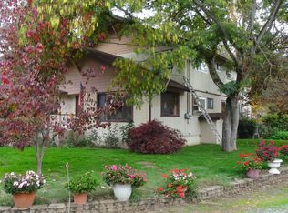 205 Beaver Ln, Canyonville, OR 97417