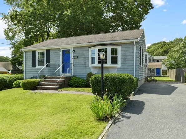 71 Paul St, Dedham, MA 02026