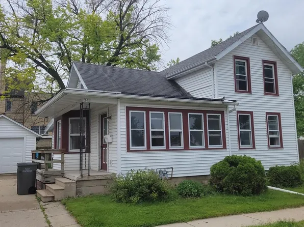 501 East Division STREET, Watertown, WI 53094