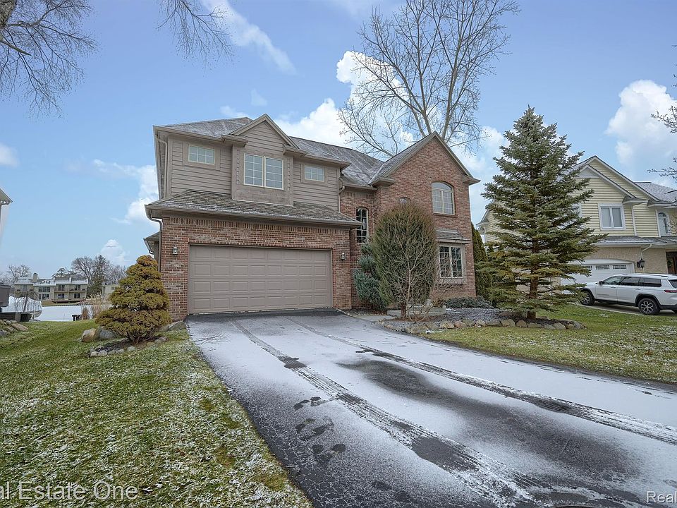 1st image of 321 Beverly Estates Dr