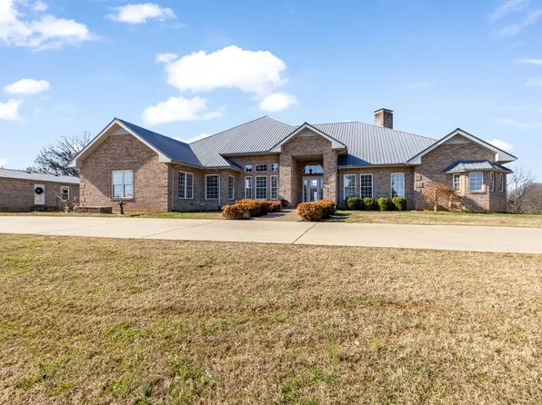 555 Randall Hitchcock Rd, Rock Island, TN 38581