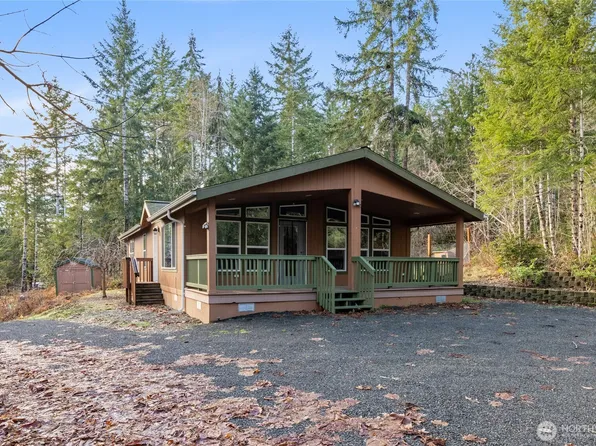 150 N Beaver Drive, Hoodsport, WA 98548