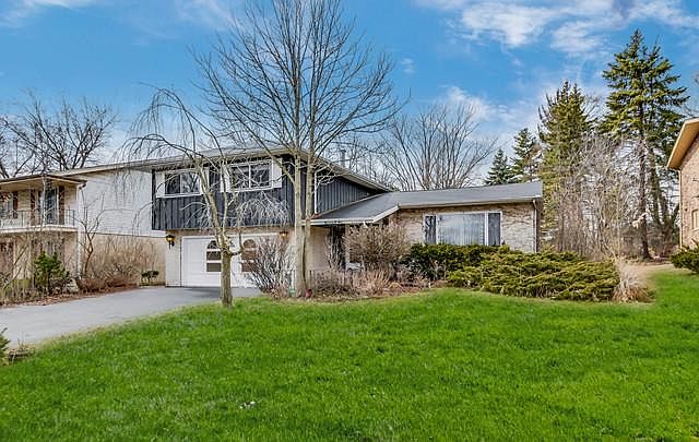 1st image of 1606 Heather Hill Cres