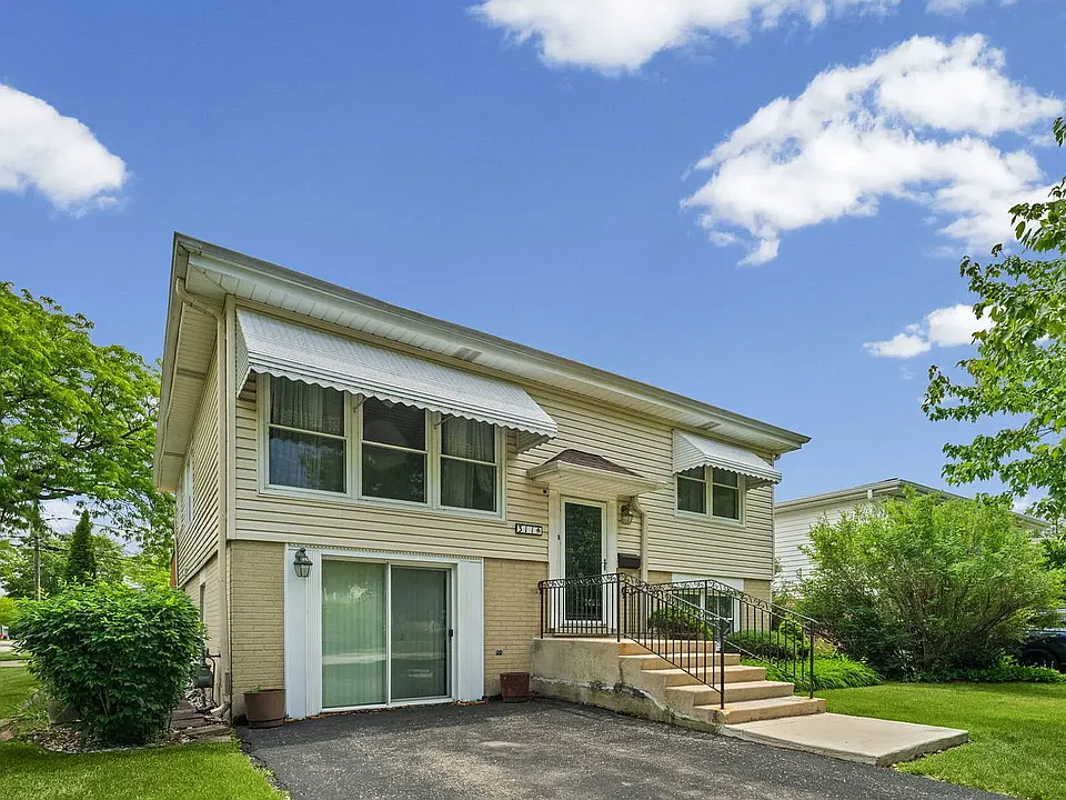 311 W Cypress St