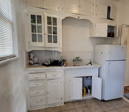 3rd image of 327 W Huisache Ave APT 4
