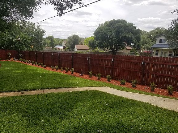 5th image of 8611 Carlton Woods Dr