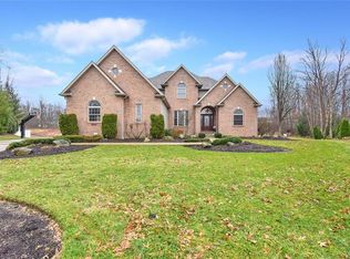 1002 Fern Ct, Warren, OH
