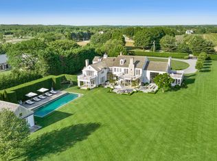 1150 Deerfield Rd, Water Mill, NY 11976