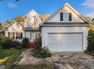 40 Dock Ct, Jackson, GA 30233