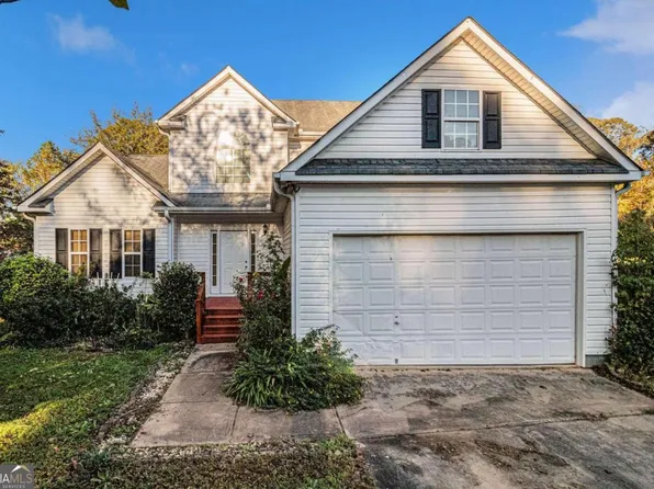 40 Dock Ct, Jackson, GA 30233