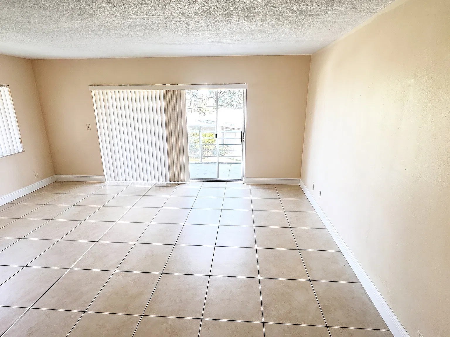N Military Trl, Palm Beach Gardens — Photo 3