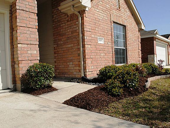 2nd image of 2915 Standing Springs Ln