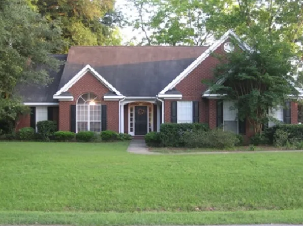 130 17th Ave SE, Cairo, GA 39828