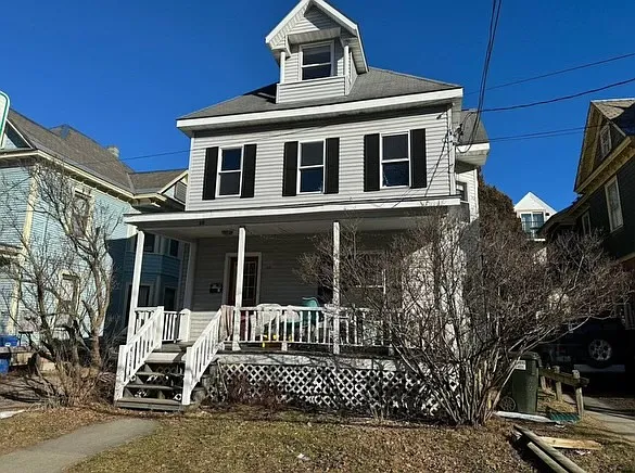 60 N Willard St #2