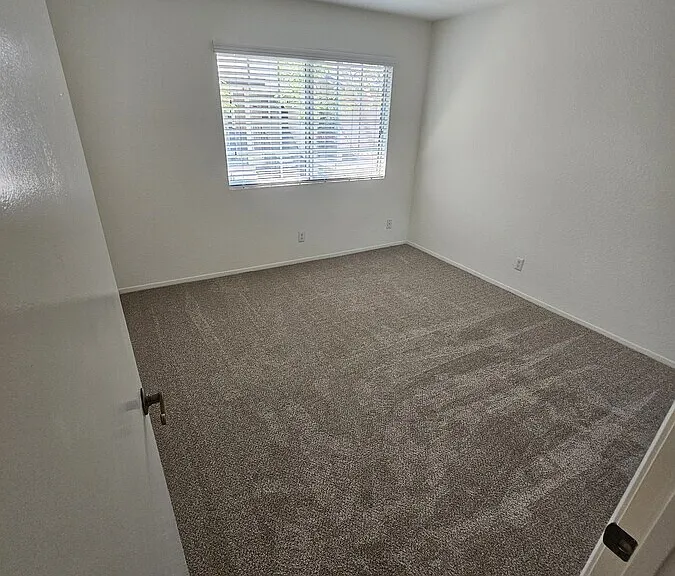 Vintage Apartments For Senior 55+ — Photo 10