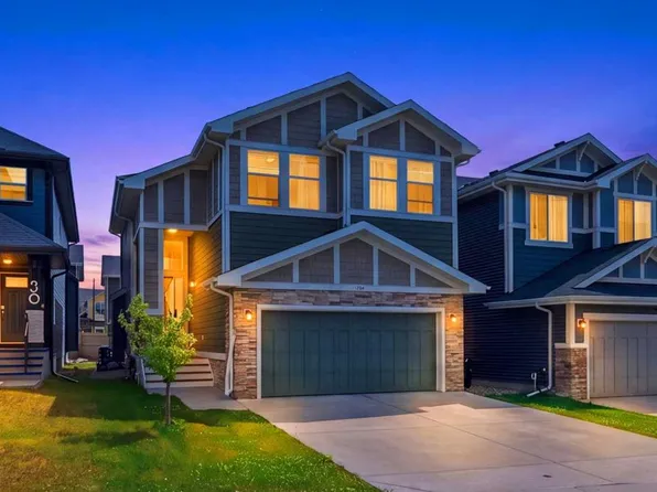 52 W Sunrise Way, Cochrane, AB T4C 2S3