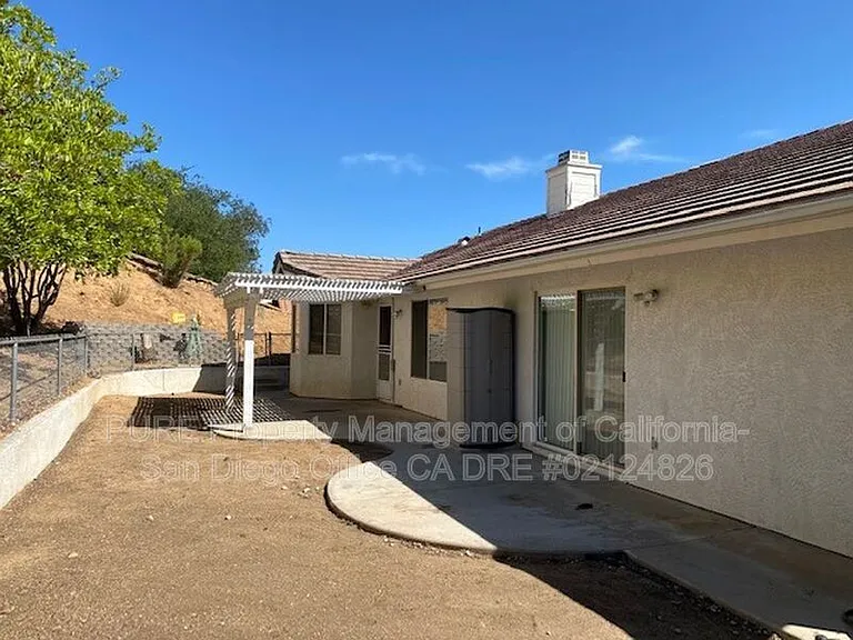 24509 Novato Pl — Photo 21
