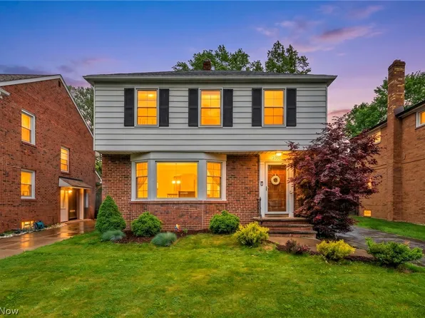 2351 Charney Rd, University Heights, OH 44118