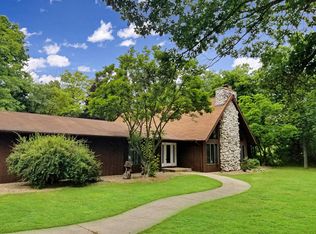 982 E 263rd St, Crete, IL 60417