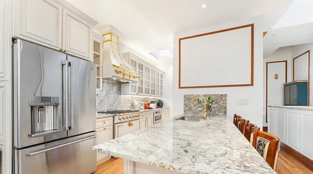 Rented by APT212 INC