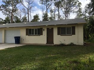 2044 Eloise Cir, North Fort Myers, FL 33917