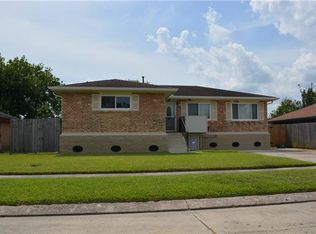 5060 Rennes Dr, Marrero, LA 70072