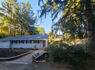 16 Mountainside Dr, Randolph, NJ 07869