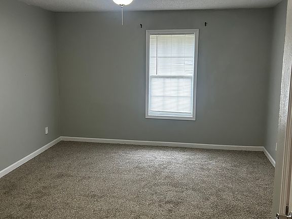 2nd image of 4650 Kirkwell Dr #A