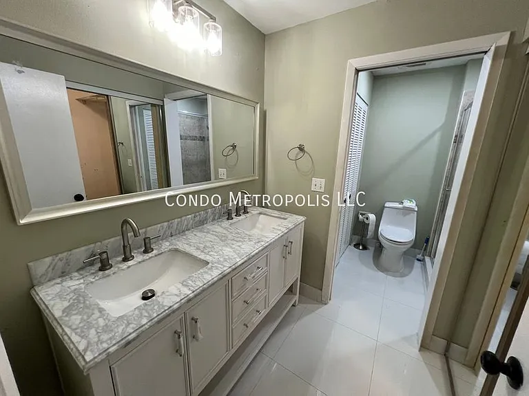 5039 Vineland Rd — Photo 13