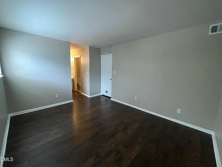 1022 Sandlin Pl #J — Photo 14