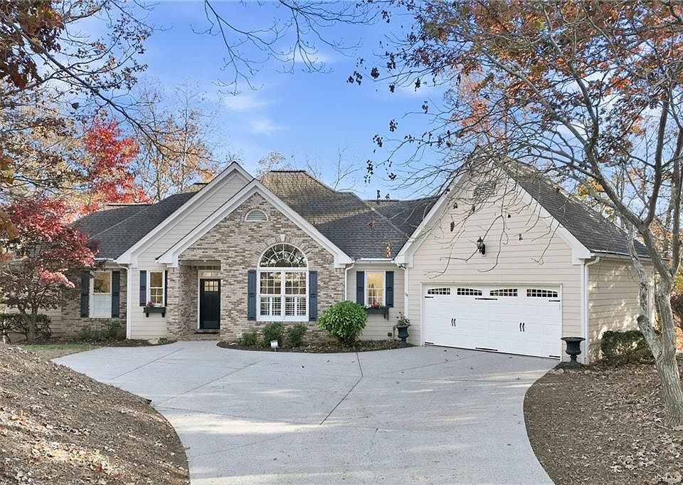 1st image of 6435 Barberry Hill Dr