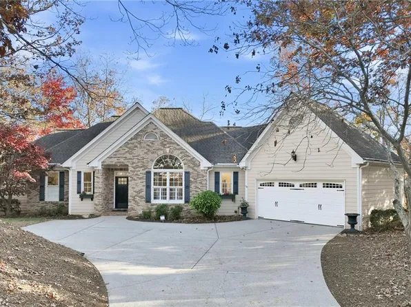 6435 Barberry Hill Dr, Gainesville, GA 30506