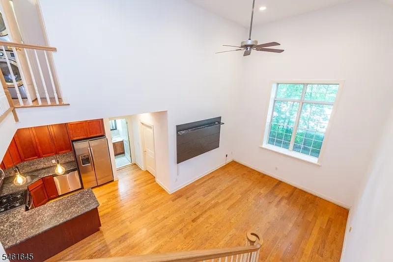 2 bed, 2.0 bath, $3,200 — Photo 4