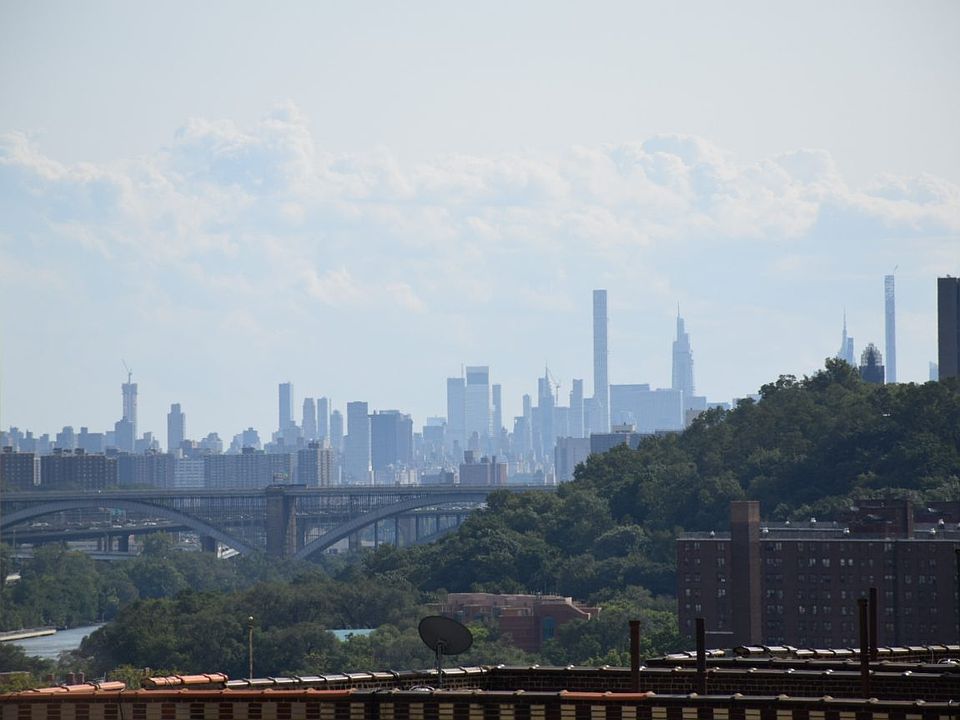 1st image of 65 Park Ter E APT C85