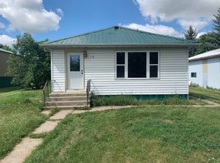 114 Poplar St, Flasher, ND 58535