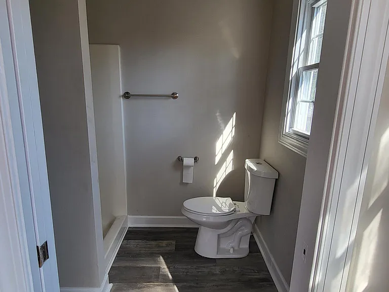 1202 Innis Ct — Photo 25