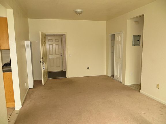 2nd image of 155 Wall St #8