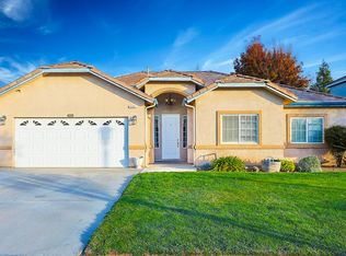 3102 Sterling Ave, Sanger, CA 93657