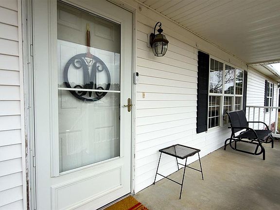 5th image of 1754 Candy Ln