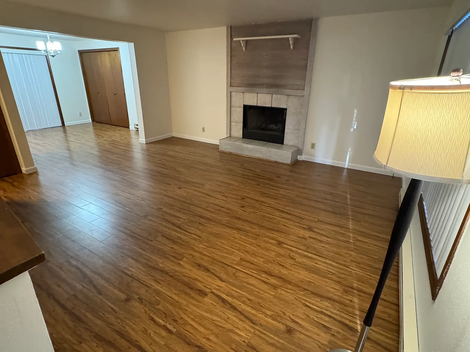 2 bed, 1.5 bath, 1100 sqft, $1,800 — Photo 3