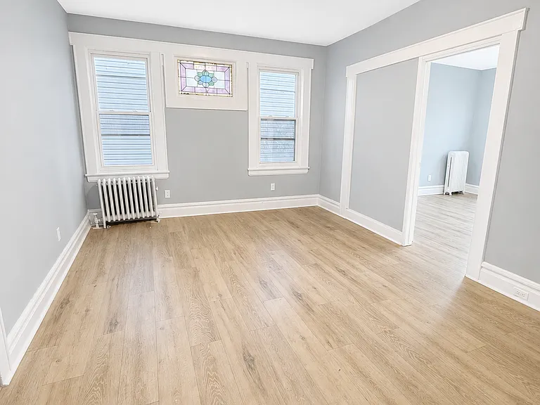 160 Ellis Ave #2 — Photo 6