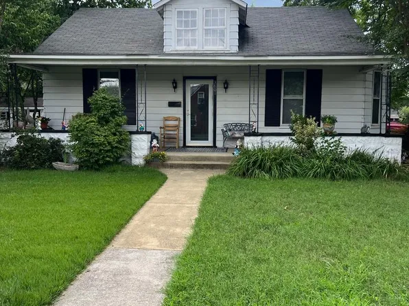 3801 8th St S, Arlington, VA 22204