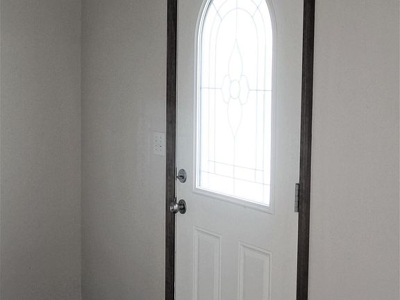 4th image of 4035 Southampton Dr