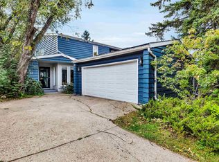 67 Woodlands Rd, Saint Albert, AB T8N3G8