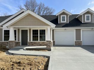 12 Beacon Way, Washington, IN 47501