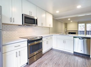 960 Risa Rd APT 9, Lafayette, CA 94549