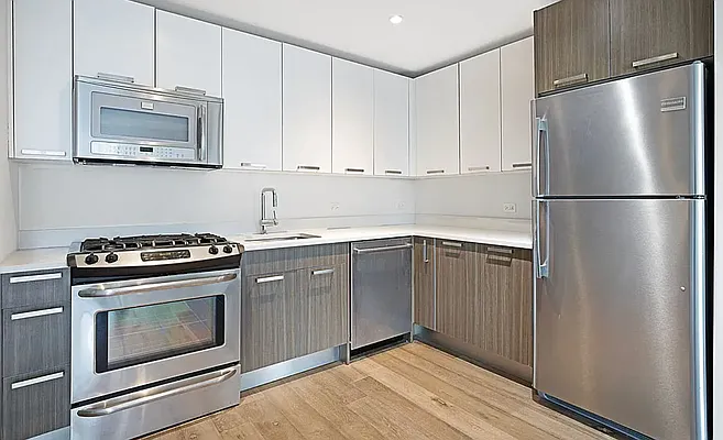 Rented by The Agency | media 23